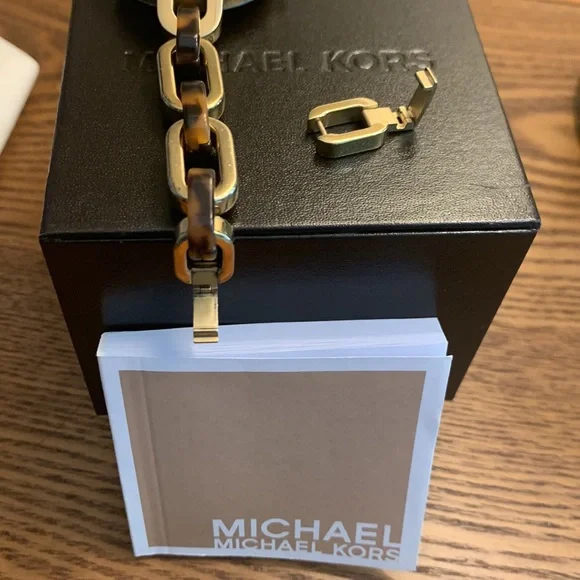 Michael Kors watch. Great condition - Picture 4 of 6